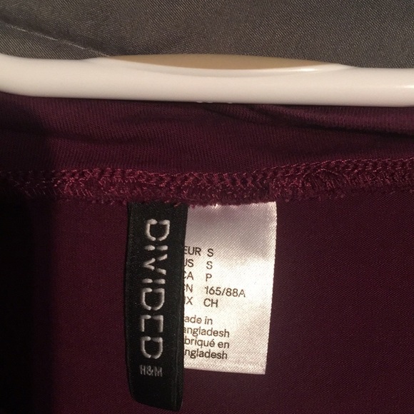 🌸H&M Divided. Long sleeve shirt - Picture 3 of 3